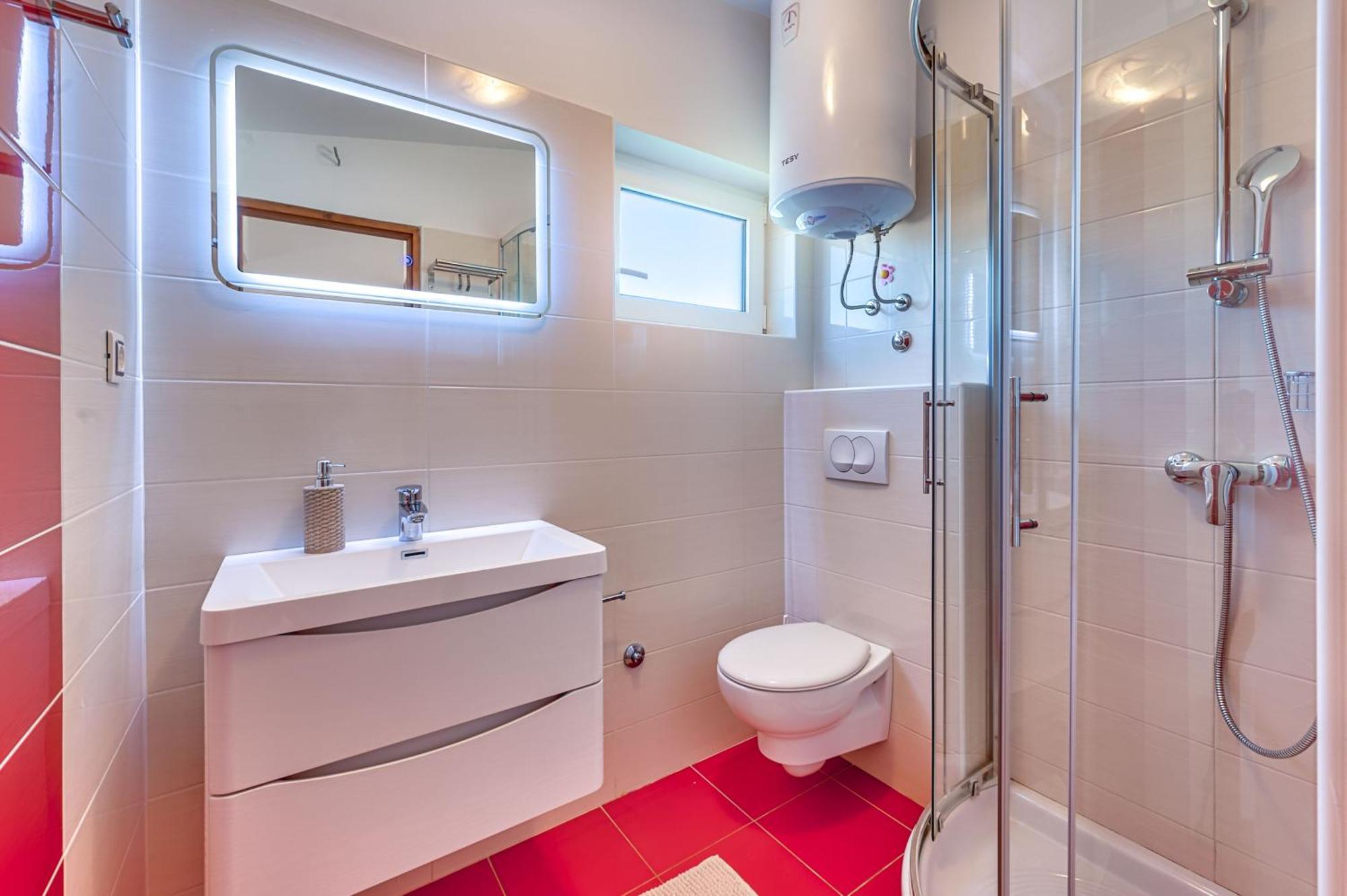 Teuta Apartments - A Beach And A Sea View Peroj Ngoại thất bức ảnh